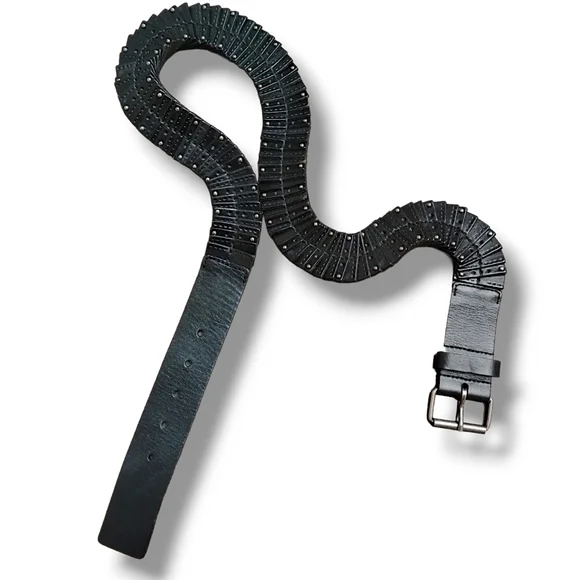 Danier Men's Premium Black Studded Leather Slats Belt - Picture 6 of 6